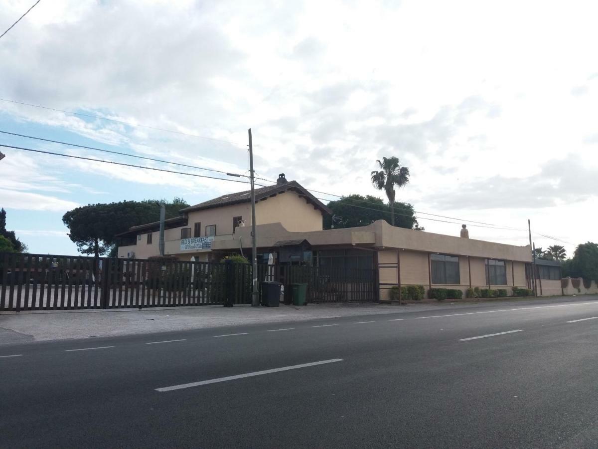 Il Piccolo Nido Bed & Breakfast Borgo Montenero ภายนอก รูปภาพ