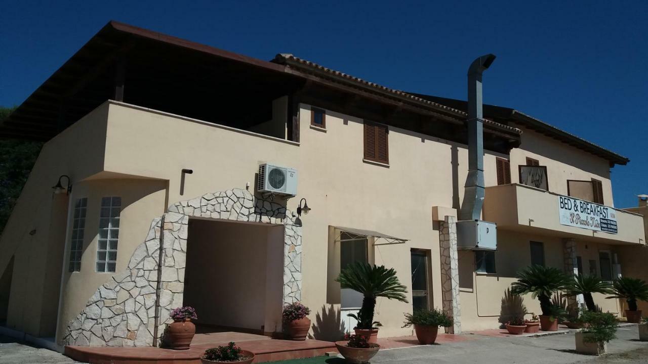 Il Piccolo Nido Bed & Breakfast Borgo Montenero ภายนอก รูปภาพ